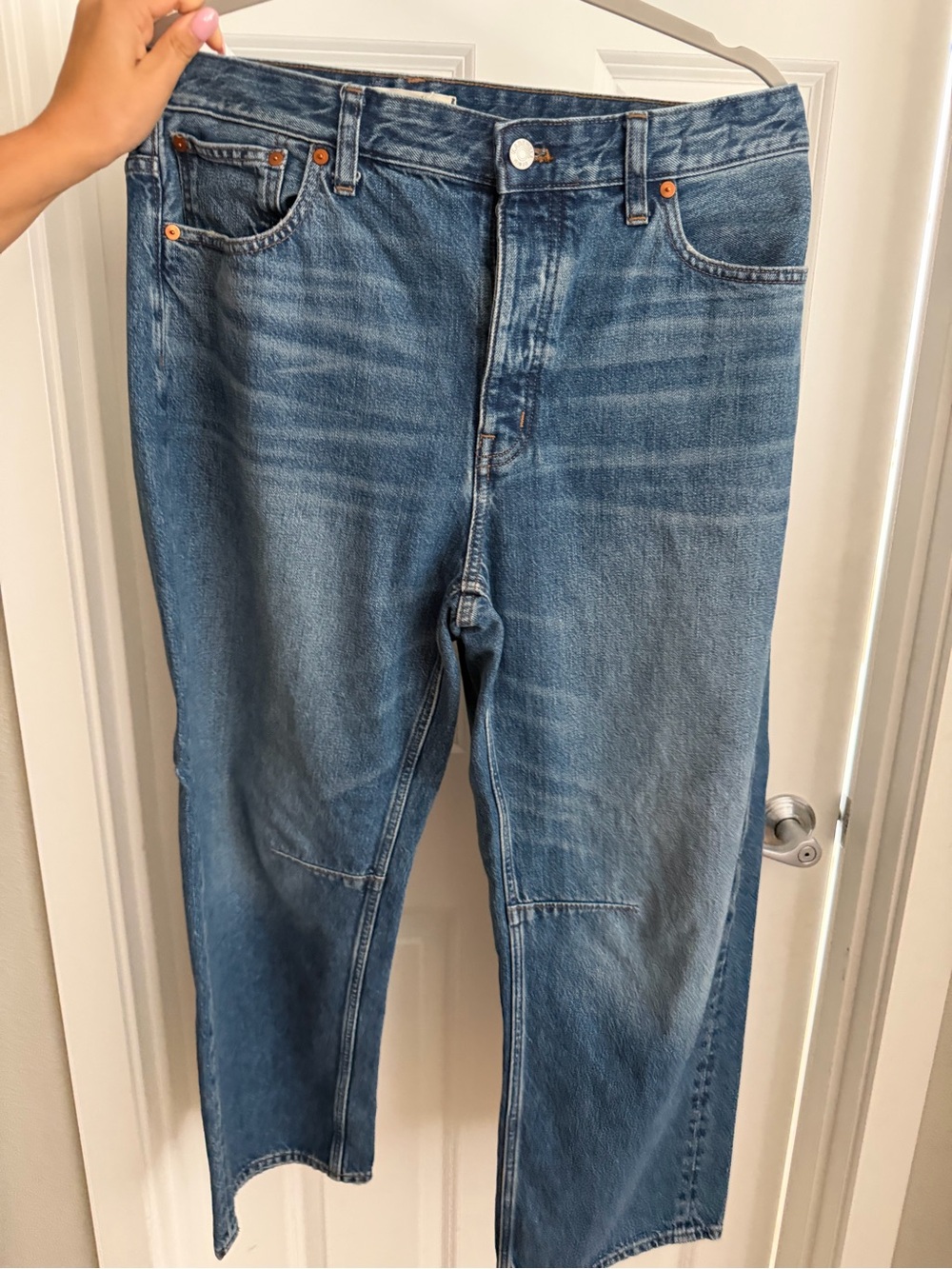 Madewell Straight-Leg Jeans in Medium Blue Wash